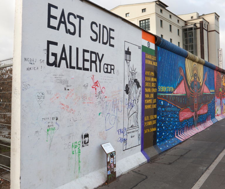 אמנות על חומת ברלין
