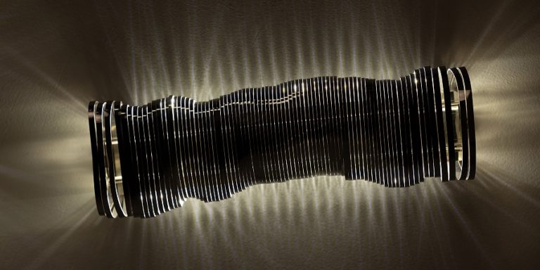 חן תעוז, מתוך 'רקמת אור', תערוכת יחיד במכון הטכנולוגי בחולון. צילום: יניב גבאי